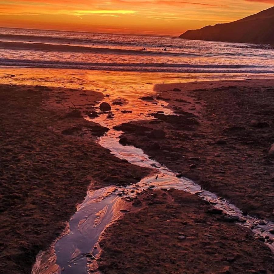 Ocean Backpackers Self-Catering Hostel Ilfracombe Exteriör bild