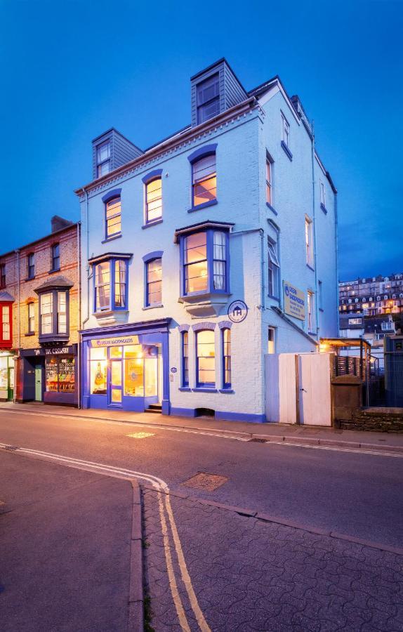 Ocean Backpackers Self-Catering Hostel Ilfracombe Exteriör bild