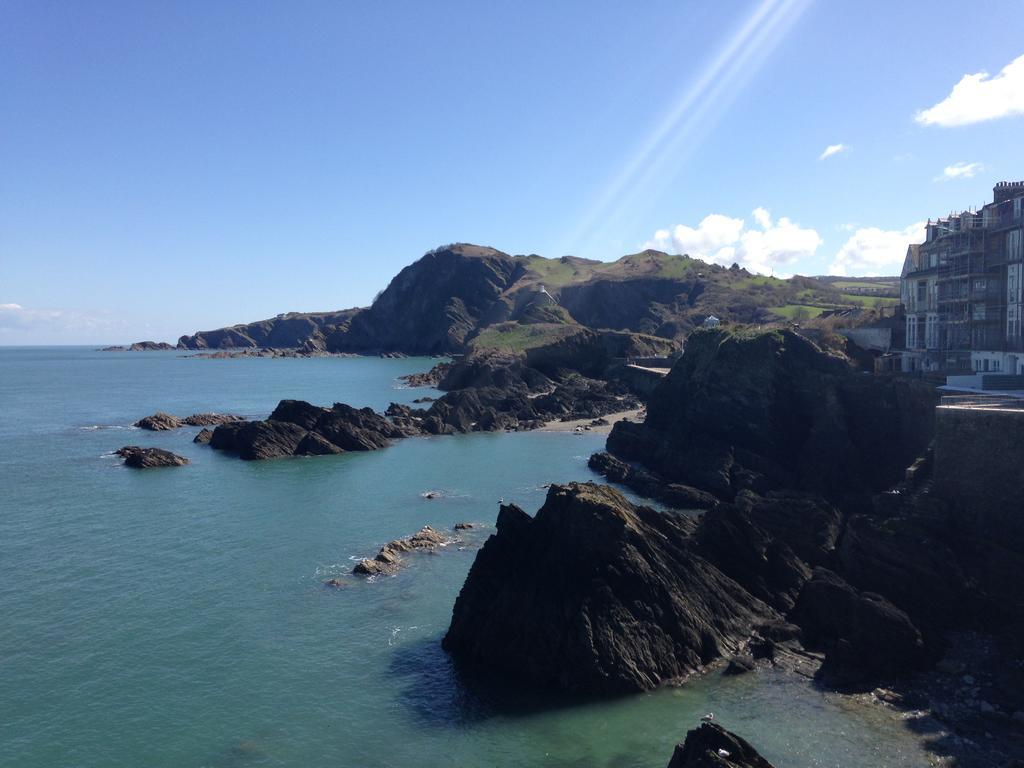 Ocean Backpackers Vandrarhem Ilfracombe Exteriör bild